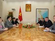 越南政府副总理黄忠海会见斯洛文尼亚经济发展与技术部长