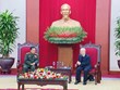 越共中央总书记会见老挝国防部长占沙蒙•占雅拉