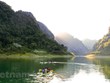 组图：探索高平省最美的淡水湖蜂尾