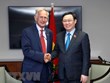越南国会主席王廷惠会见越英友好网络主席沃里克·莫里斯