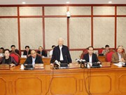 越共中央政治局与河内市市委常务委员会举行工作座谈会（组图）