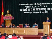 越南政府总理阮春福接待海防市建安郡选民（组图）