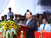 政府总理阮春福出席2017年APEC领导人会议周反恐演练和安保出征仪式（组图）