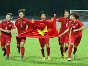越南女足队以6-0击败马来西亚女足队夺得金牌（组图）