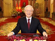 组图：越共中央总书记、国家主席阮富仲发表2020年庚子新春贺词
