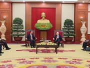 中国外长王毅访越并出席越中双边合作指导委员会第十三次会议