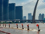 组图：叙事之河艺术晚会--胡志明市河流节的亮点