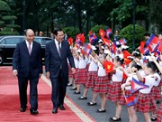 柬埔寨首相洪森对越南进行正式访问（组图）