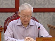 越共中央总书记主持召开中央政治局和书记处会议