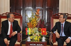 越缅两国中央银行加强合作
