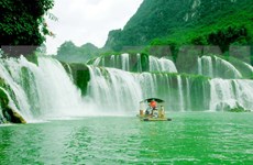 越南高平省板约瀑布——充满诗情画意的人间仙境