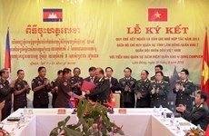 越南林同省军事指挥部同柬埔寨暹粒省军区缔结友好关系