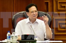 阮晋勇总理：力争达到和超额完成今年的社会经济指标
