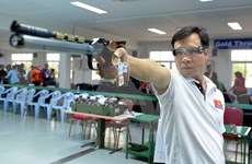 越南射击运动员黄春荣获得2015年射击世界杯德国站亚军