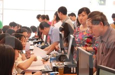 今年前八个月越南财政收入同比增长7%