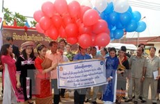 老挝领导人高度评价河内市与万象市的有效合作