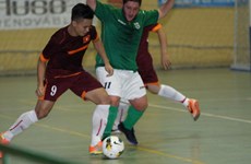 越南男子五人制足球队5比4惊险战胜Lugo俱乐部