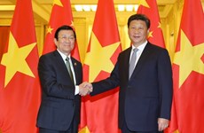越南领导人致电祝贺中华人民共和国国庆节