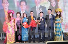 泰国越裔企业家团结心系祖国
