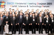 2015世界科技峰会在韩国落幕