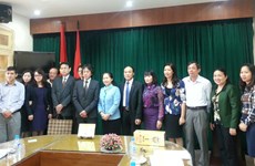 越南职员工会和日本职员工会加强合作