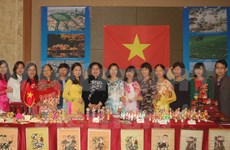 越南参加在韩国举行的第57次国际慈善展会