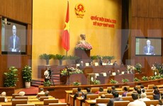 越南地十三届国会第十次会议：大力推进经济结构调整提升劳动生产率