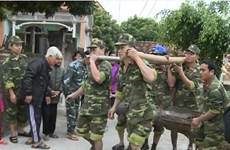 兴安省军事指挥部成功拆解一颗250公斤重的炸弹
