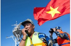 越南胡志明共青团中央举行“在党旗下自豪前进”摄影大赛颁奖仪式