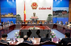  越南政府总理：政府和企业需要同心协力  发挥内力和提高竞争力