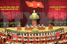 越共第十一届中央委员会第十三次全体会议在河内开幕