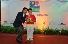 世界儿童高尔夫锦标赛：越南选手邓光英夺得10岁组冠军