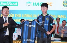 越南球员梁春长成为首个在韩国K-联赛效力的东南亚地区球员