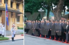 越南隆重举行东盟旗升旗仪式庆祝东盟共同体正式成立