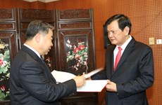 越南烈士遗骸寻找归宿国家指导委员会访问中国