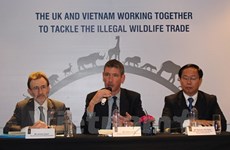 越南与英国加强打击野生动植物贩卖行为