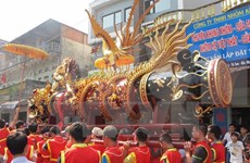 北宁省有执村拔河节和同骑村传统庙会正式成为国家非物质文化遗产