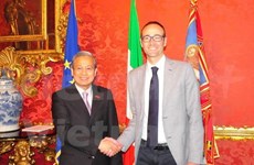 越南巴地头顿省与意大利威尼托大区加强合作关系