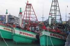 泰国海军再次扣留越南三艘载有33名渔民的渔船