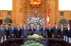 越南政府总理阮春福会见东盟各国驻越大使