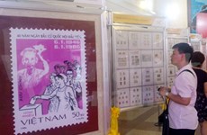 国会代表选举珍贵邮票展开幕