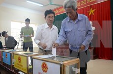 越南广宁和太原两省补选乡级人民议会代表