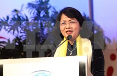 越南国家副主席邓氏玉盛出席第26届全球妇女峰会