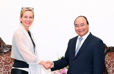 瑞典和缅甸驻越大使辞行拜会政府总理阮春福