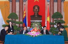 努力推动越南蒙古传统友好合作关系向前发展