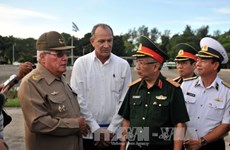 越南国防部高级代表团对古巴进行正式友好访问