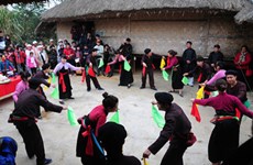 保护瑶族同胞非物质文化价值