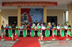 “黄沙和长沙归属越南—历史证据和法律依据”地图资料展在乂安省举行