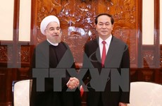 陈大光主席设宴欢迎伊朗总统哈桑•鲁哈尼到访