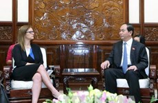 国家主席陈大光会见以色列驻越大使埃隆·沙哈尔